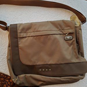 Ends 7/4. Last Chance! Tumi Tech laptop case in brown/tan nylon